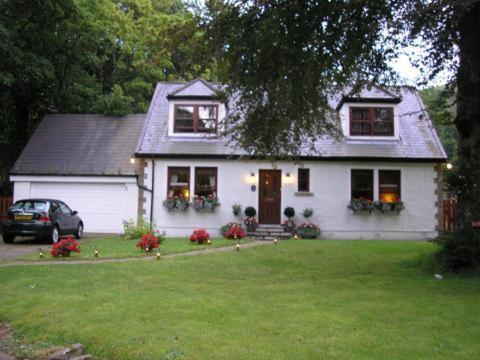 Garelochhead 번브레이 비앤비 B&B 외부 사진