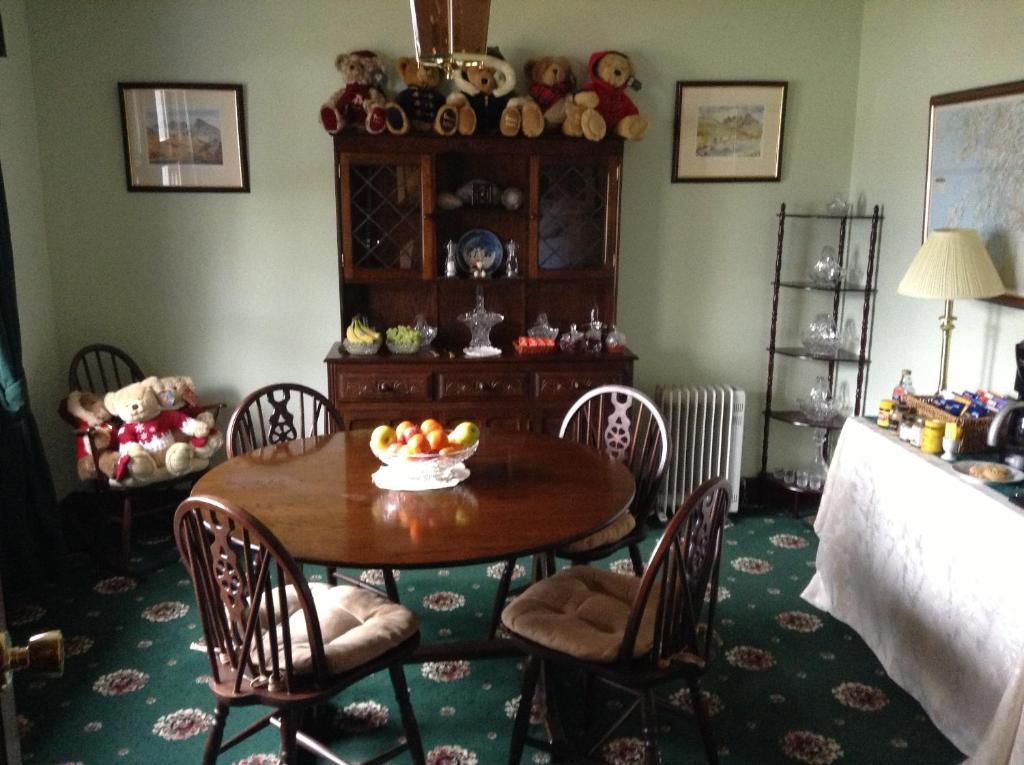 Garelochhead 번브레이 비앤비 B&B 외부 사진